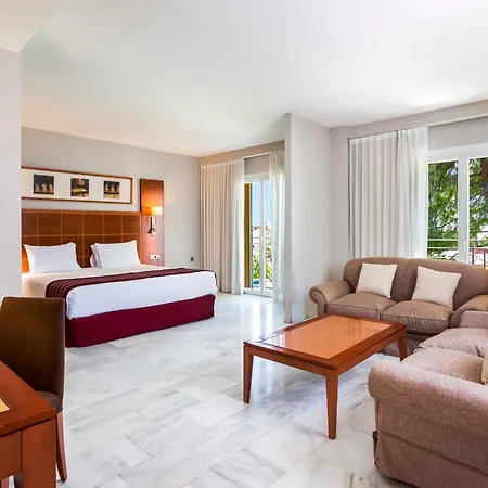 Hotel Exe Adelfas 4*