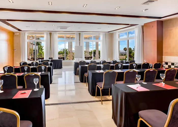 Exe Adelfas 4* Кордова