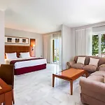 Hotel Exe Adelfas 4*