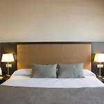 Готель Exe Adelfas 4*