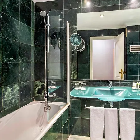 Exe Adelfas Córdoba