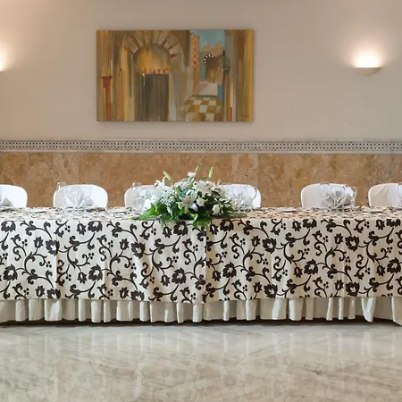 Exe Adelfas Córdoba