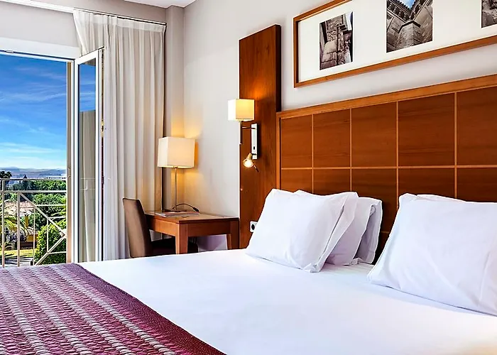 Hotel Exe Adelfas 4*