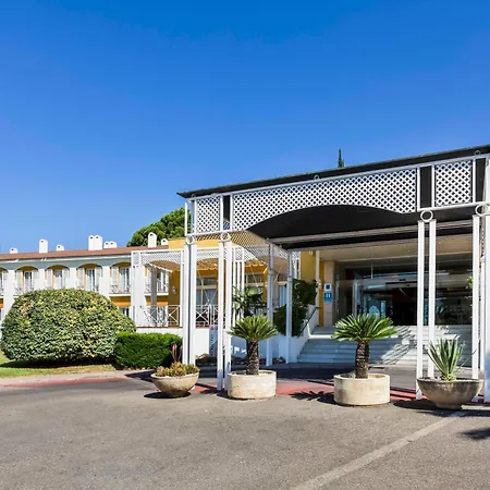 Hotel Exe Adelfas 4*