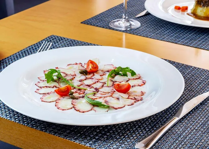 فندق Exe Adelfas