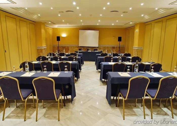 Exe Adelfas قرطبة